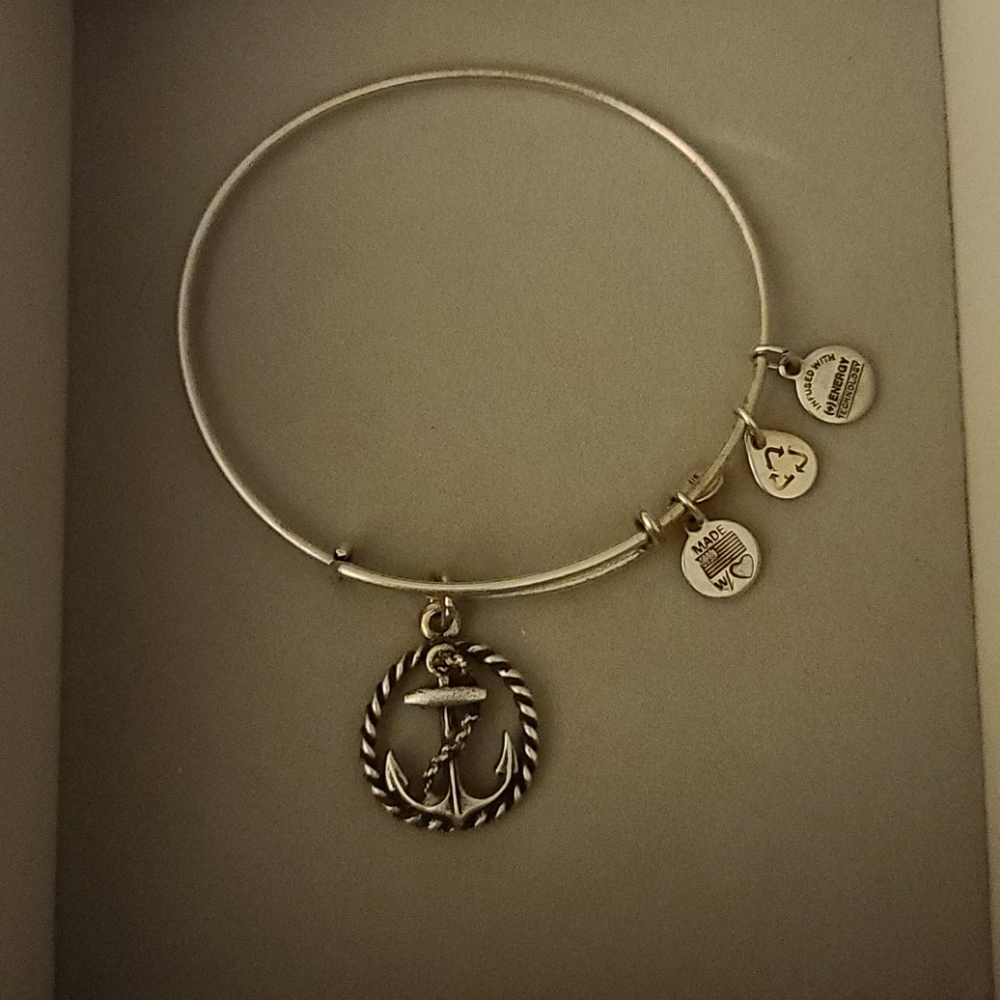 Alex and Ani ⚓ Bracelet